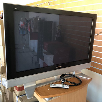 Panasonic телевизор 42