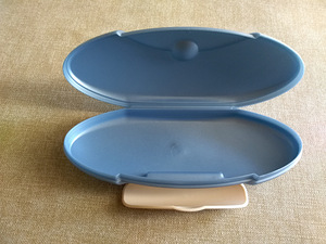 Футляр для очков Tupperware (2 фото из 3)