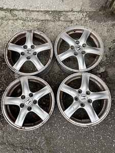 Honda Civic 2006-2009 Hybriid (9 фото из 10)