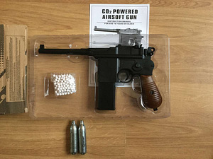 Airsofti relvade koopiad teisest maailmasõjast (6 foto / 10)