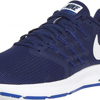 NIKE RUN SWIFT