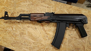 Очень реалистичные реплики аирсофта - GBB AK74, G36C (2 фото из 7)