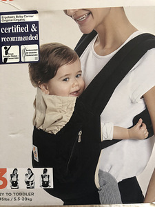 Ergobaby (1 foto / 3)