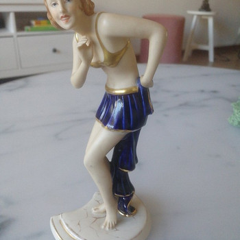 Art deco figure Elly Strobach