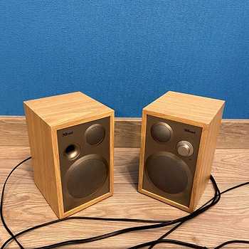 Колонки Trust 50Hz Б / у