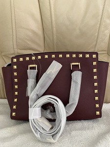 Ориг.сумка Michae Kors (3 фото из 5)