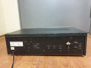 Skantic Model 3082 - мощный олдскульный ресивер (4 фото из 4)