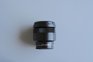 Sony Zeiss Planar T * 85 mm f / 1.4 ZA SAL85F14Z (Крепление (5 фото из 10)