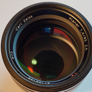 Sony Zeiss Planar T* 85 mm f/1.4 ZA SAL85F14Z (A Mount)