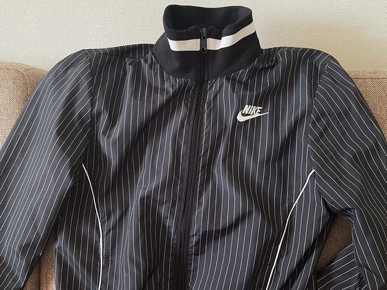 Ветровка Nike