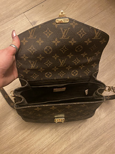 Сумка Louis Vuitton (3 фото из 3)