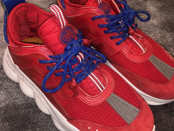 Versace Chain Reaction