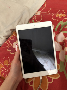 Müüa iPad mini 2 16GB (2 foto / 4)