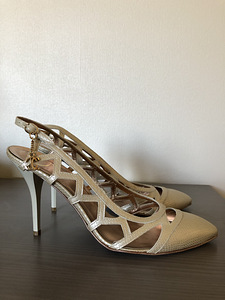 Обувь Just Cavalli из кожи (внутри, снаружи, подошва), s39 (1 фото из 2)