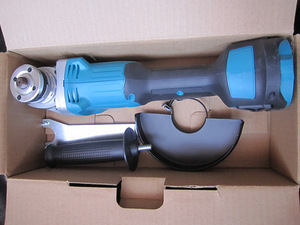 Аккумуляторный дисковый резак Аналог Makita DGA504Z BL 18V (4 фото из 5)