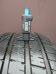 315/40 R21 + 275/45 R21, Pirelli P Zero Sport 7 мм 450 E / комплект / 4 (3 фото из 6)