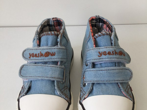 Uued laste krõpsudega denim ketsid s: 23
