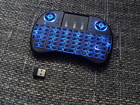 Mini juhtmevaba usb klaviatuur vontar i8 digibox eng-rus
