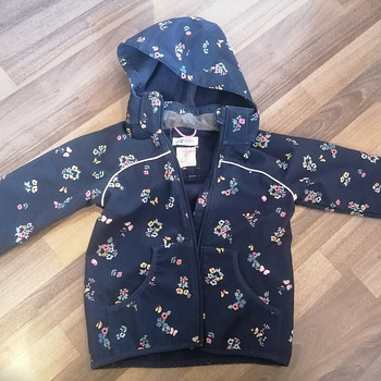 Softshell kapuutsega jope, 110 suurus. H&M. Kevad- sügis.