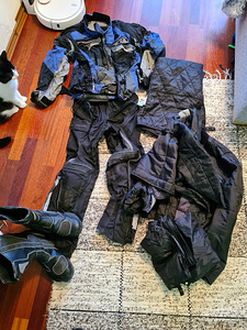 EVOLUTION moto sõidu varustus kombenesioon (1 foto / 1)