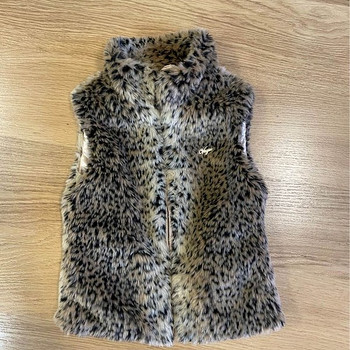 Tüdrukute vest 104