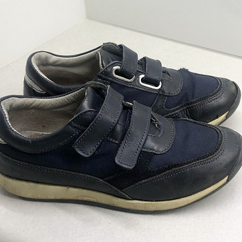 Laste krõpsudega tossud kitsale jalale, s. 35