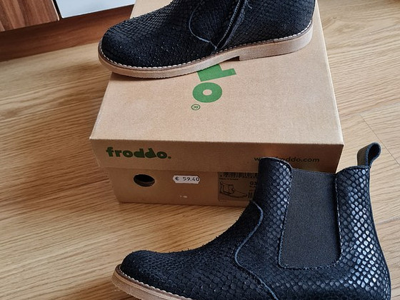 Uued Froddo nahk k/s poolsaapad s30