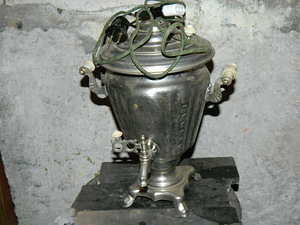 Elektriline samovar (1 foto / 3)