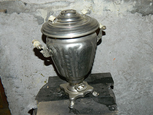 Elektriline samovar (2 foto / 3)