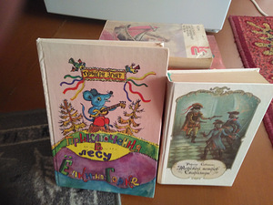 Книги детские (4 фото из 4)