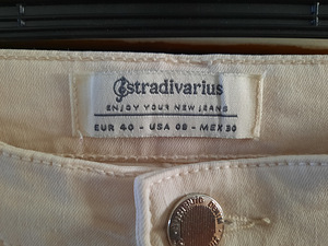 Джинсы stradivarius (2 фото из 2)
