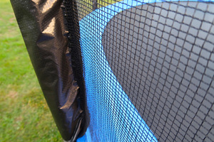 Batuut 427 sm + kaitsevõrk + redel 14ft (4.25 m) (7 foto / 10)