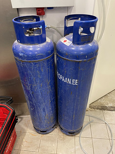 Газовый баллон (1 фото из 1)