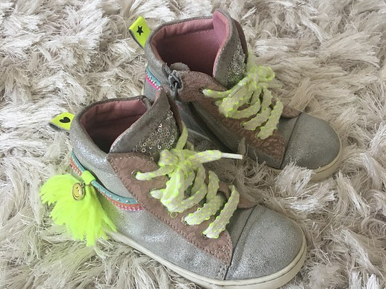 ShoesMe saapad, suurus 28