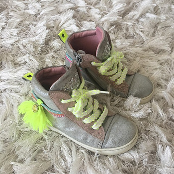 ShoesMe saapad, suurus 28