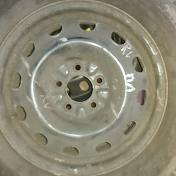 Диски с резиной 215/65/16 от Chrysler Grand Voyager 2007