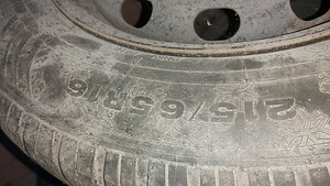 Veljed rehviga 215/65/16 Chrysler Grand Voyager 2007-lt (2 foto / 5)