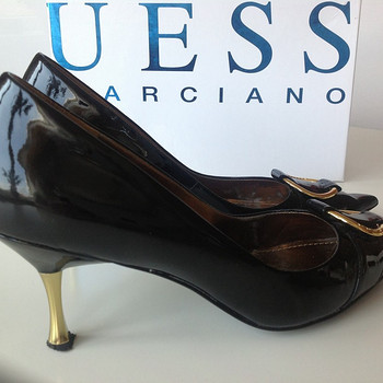 Туфли Guess из лакированной кожи, 39
