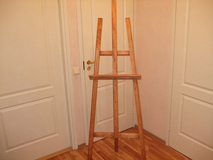 Мольберт (2 фото из 3)