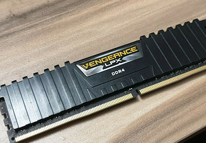 Corsair 8gb vengeance 2666mhz (1 foto / 1)