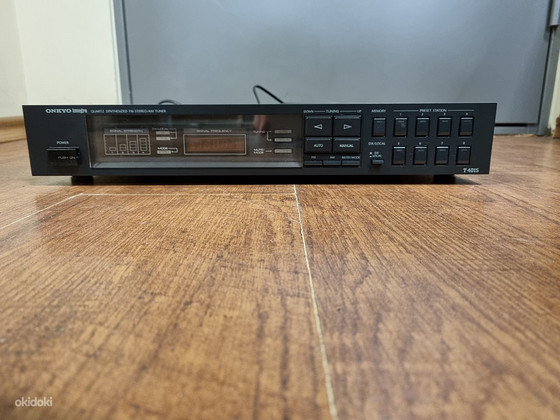 Onkyo T4015 Fm Stereo tuner