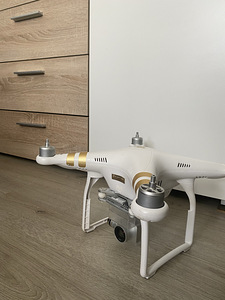 DJI PHANTOM 3 PROFESSIONAL KOOS 4 AKU JA HARDSHELL SELJAKOTT (2 foto / 4)