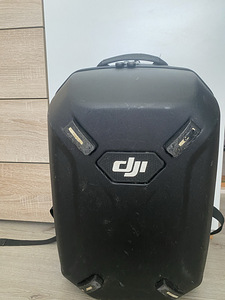DJI PHANTOM 3 PROFESSIONAL KOOS 4 AKU JA HARDSHELL SELJAKOTT (4 foto / 4)