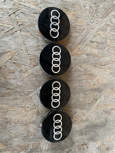 Капсюли литых дисков audi 75 мм (1 фото из 1)