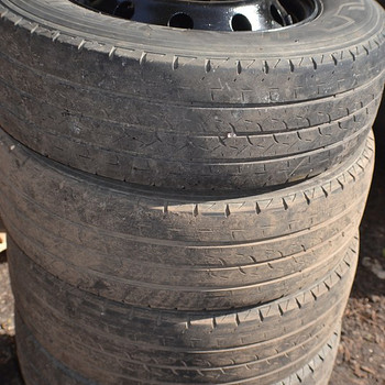 CITROËN Jumper / Peugeot Boxer 5 x 118 + Bridgestone