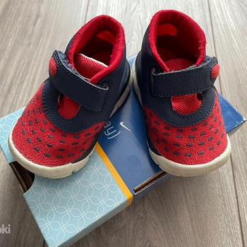 Ботинки nike s 19