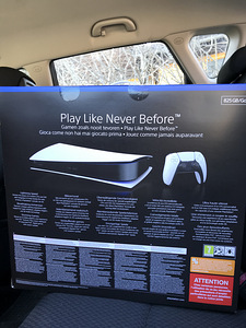 Новая Playstation 5 Digital Edition (2 фото из 2)