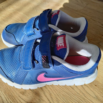 Кроссовки nike s. 28,5