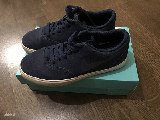 Продам ботинки NIKE, синие, с. 39