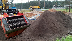 Sõelutud MULD KILLUSTIK LIIV (3 foto / 10)
